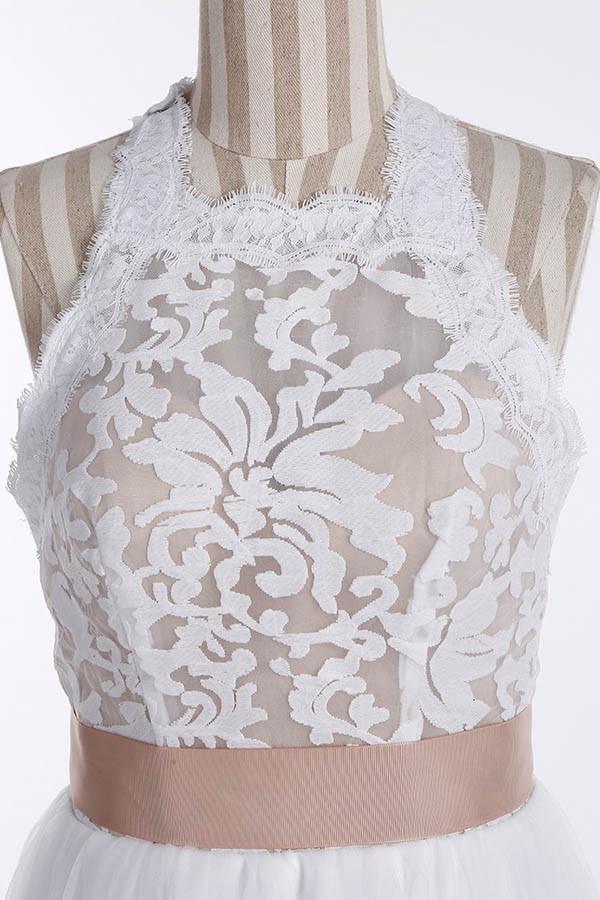 Simple Jewel Sleeveless Floor-Length Lace Top Wedding Dress (ZD16374)