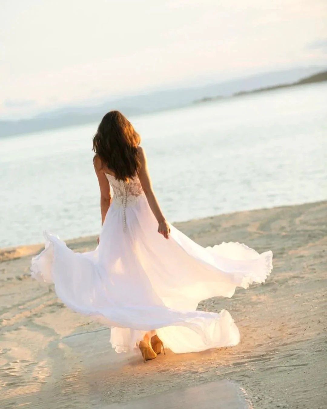 Simple Long A-line Sweetheart Chiffon Appliques Lace Wedding Dress (ZD15029)
