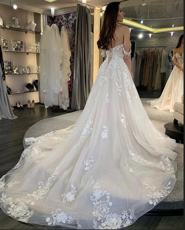 Simple Long A-line Tulle Off-the-Shoulder Lace Appliques Wedding Dress (ZD15127)