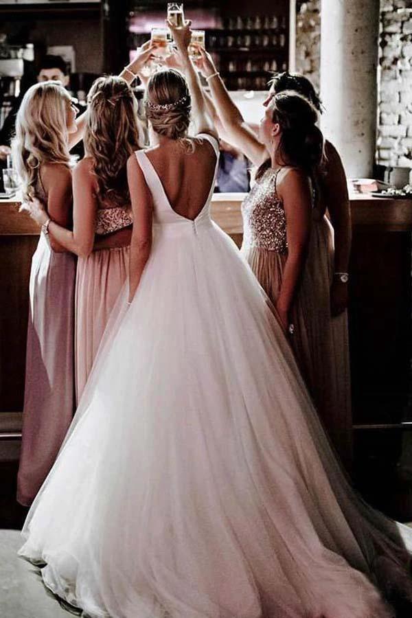 Simple Modest Ivory Tulle Wedding Gowns Backless Wedding Dress (ZD16030)