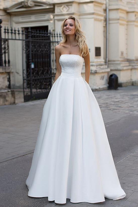 Simple Strapless White A-Line Zipper up A-Line Princess Wedding Dress