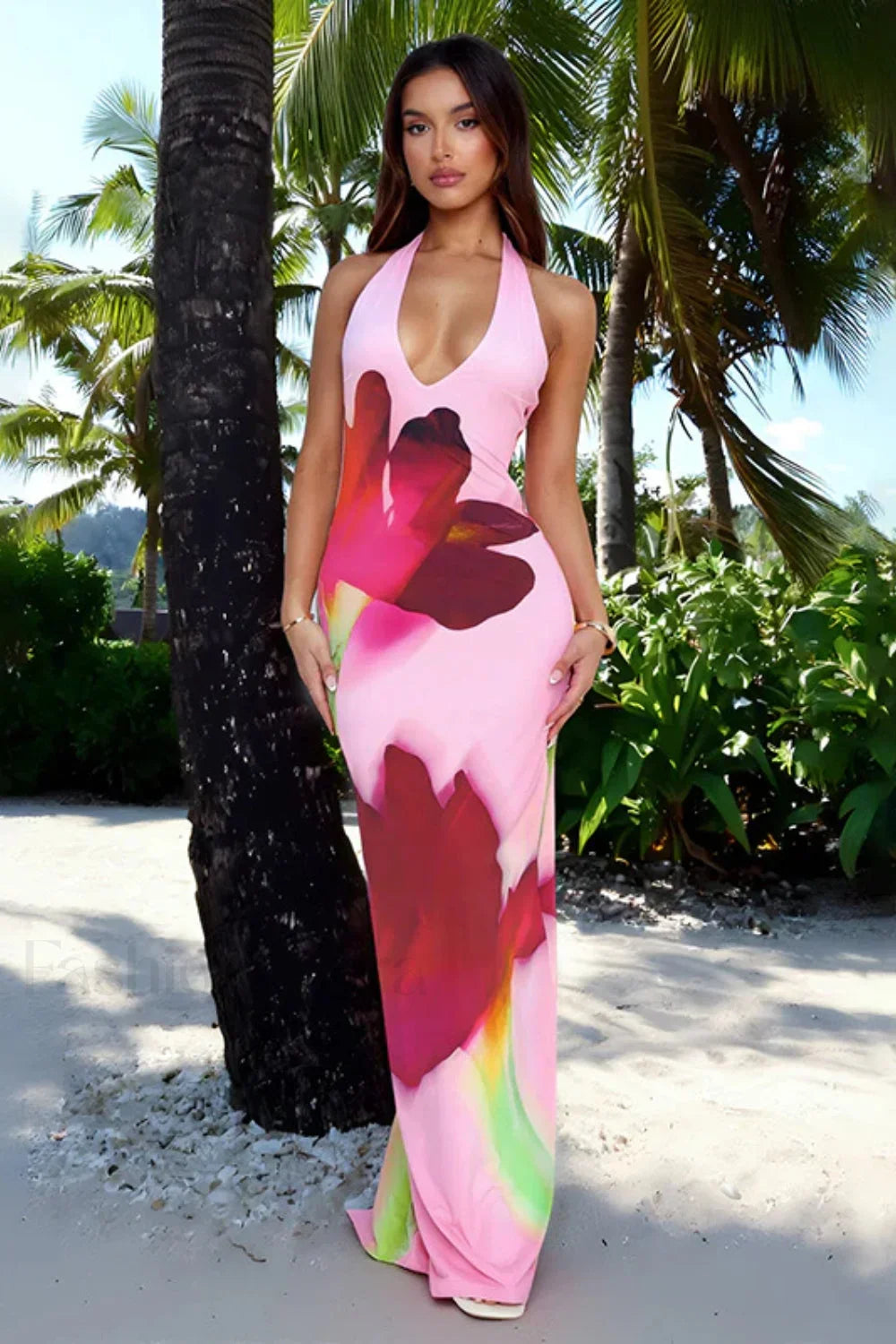 Slim Fit Floral Dress with Tailored Everyday Styling Boutique Fashion Style