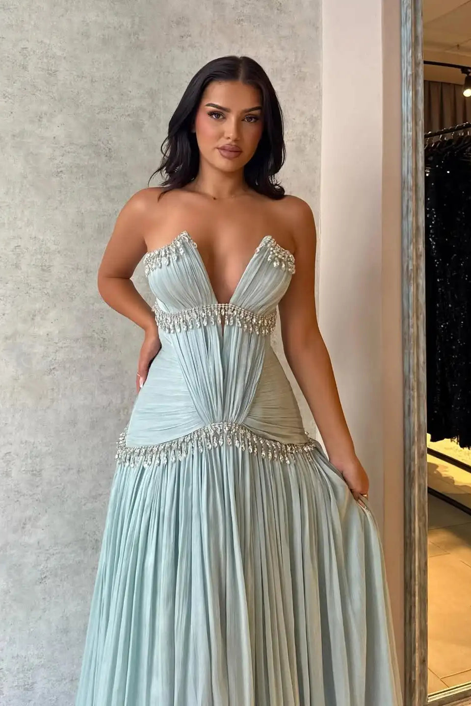 Sparkling V-Neck Strapless Sleeveless Prom Dress A-Line Gem With Pleats