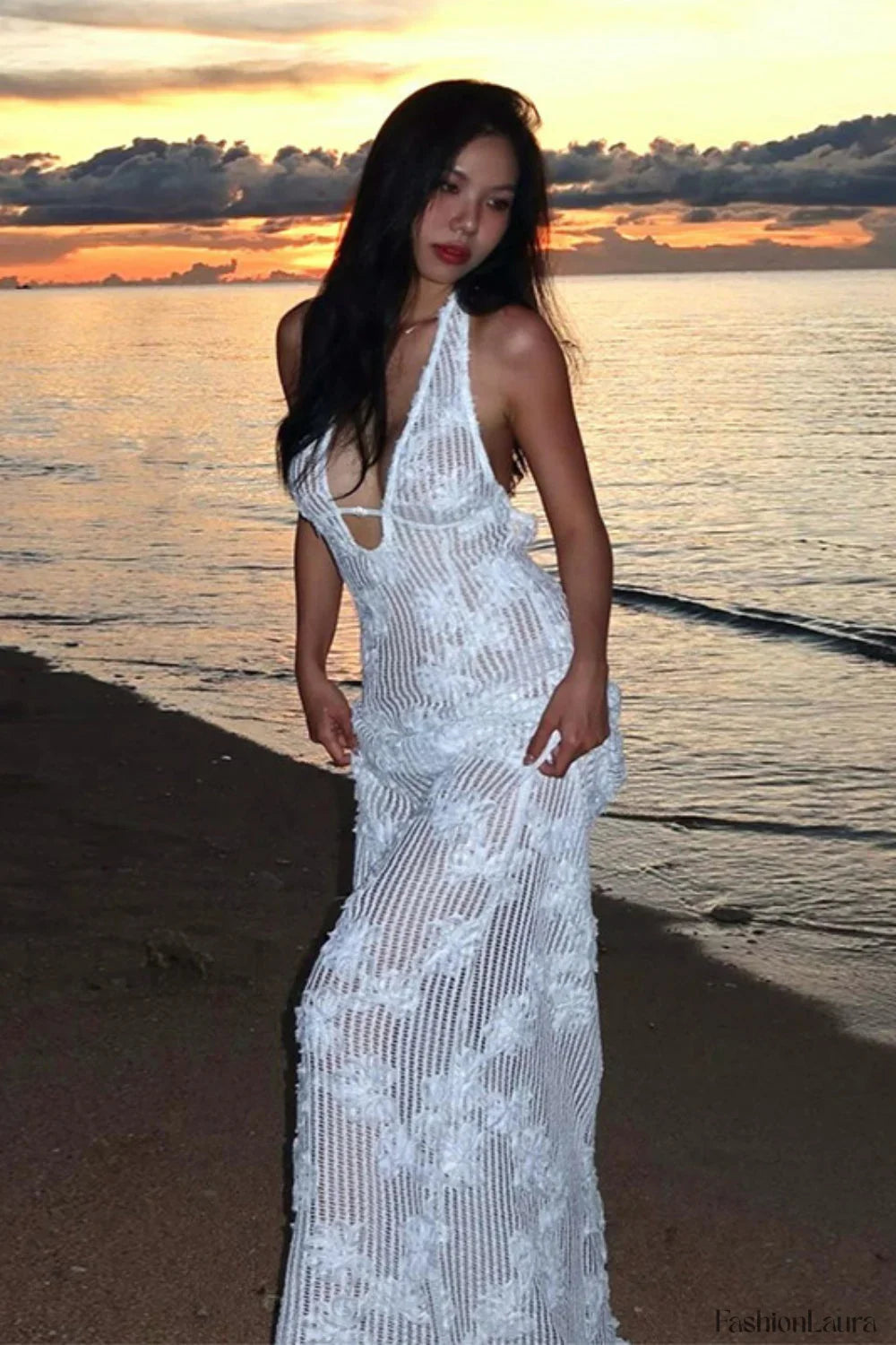 Strapless Jacquard Halter Dress with Relaxed Fit and Layered Outfit Styling