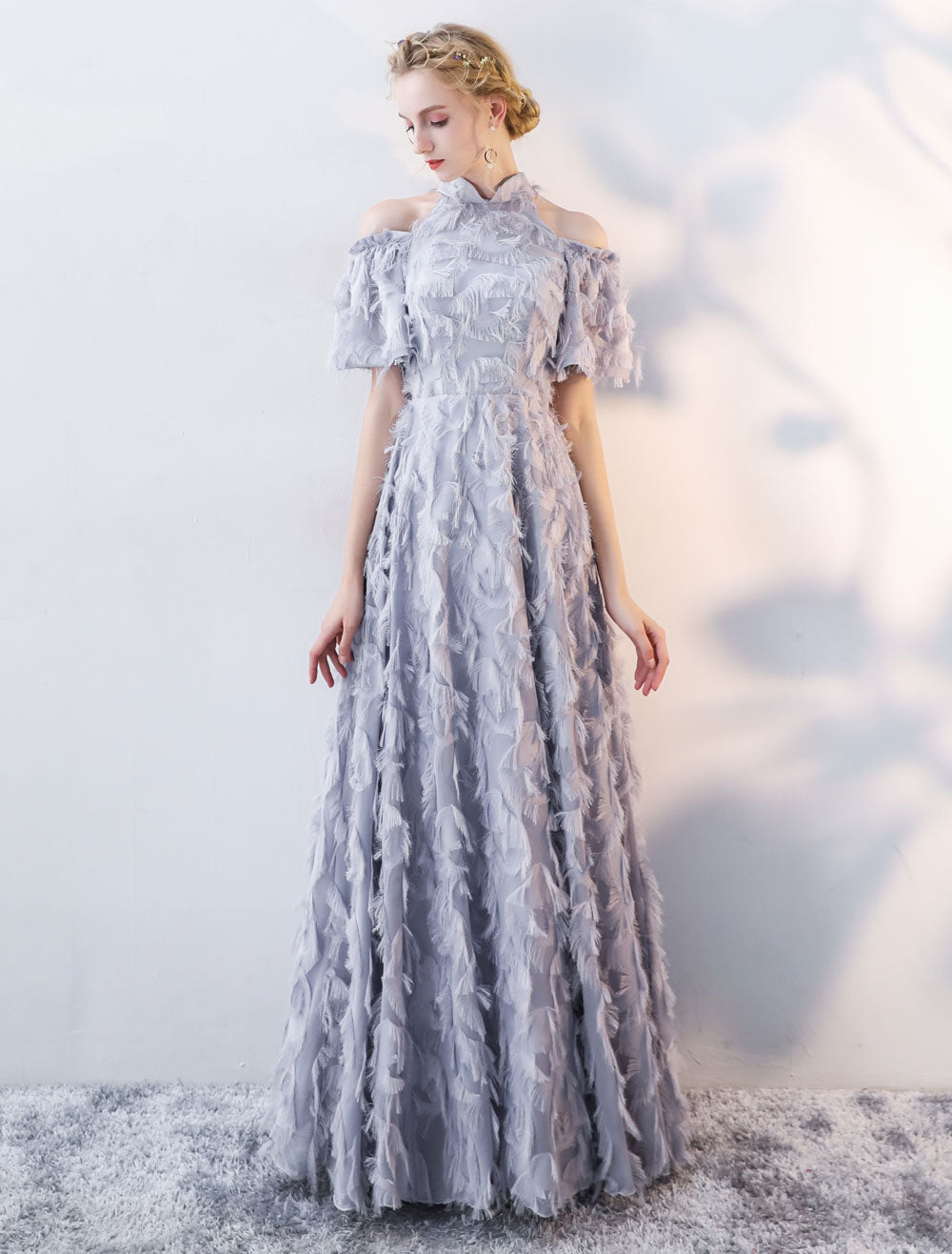 Stunning Evening Dresses Long Light Grey Cold Shoulder Evening Dress Lace Stand Collar Floor-Length Formal Dress