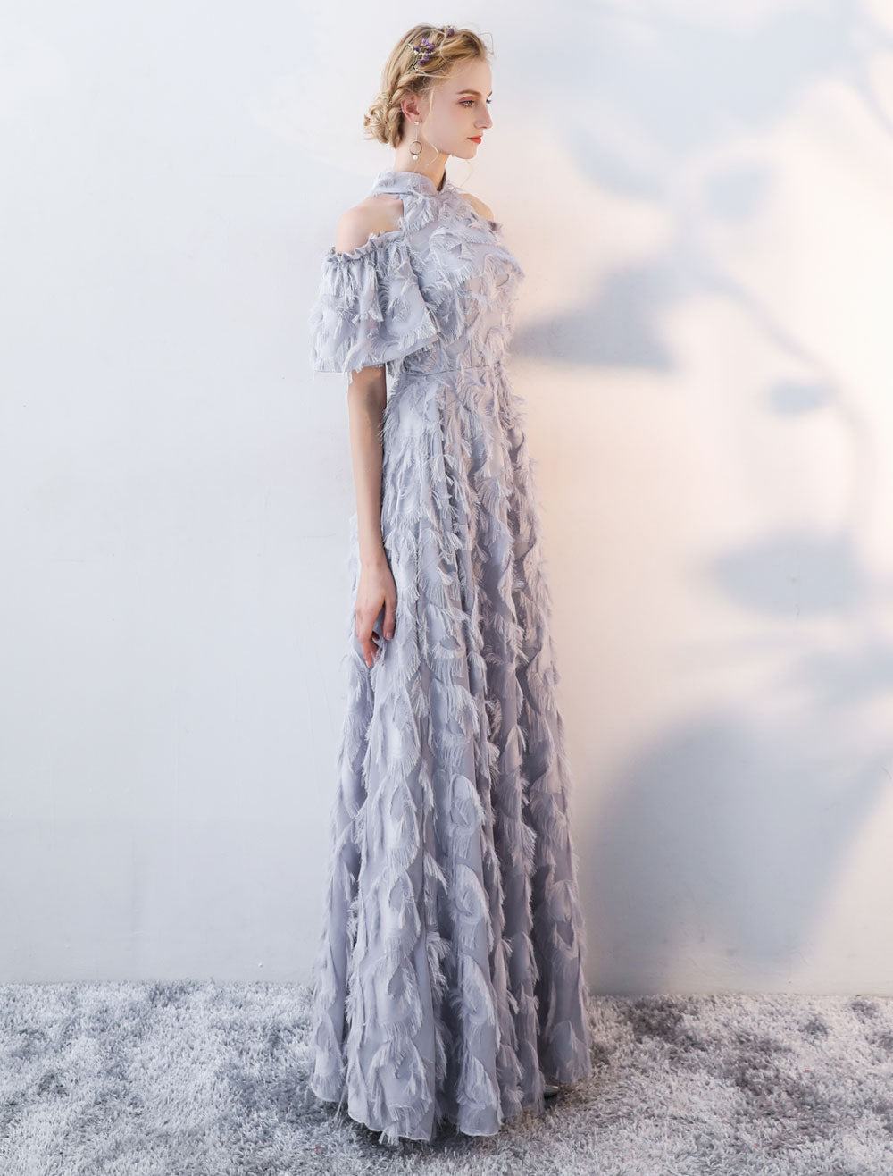 Stunning Evening Dresses Long Light Grey Cold Shoulder Evening Dress Lace Stand Collar Floor-Length Formal Dress