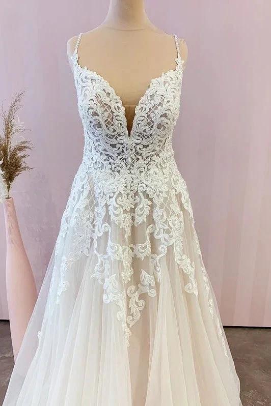 Stunning Long A-Line Spaghetti Straps Appliques Lace Tulle Wedding Dress (ZD15238)