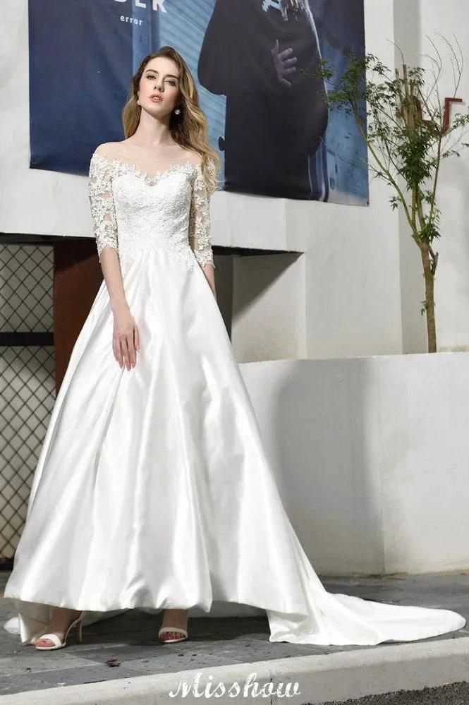 Stylish Lace Appliques Half Sleeves Aline Wedding Dress Floor Length Satin Dress for Bride (ZD13960)