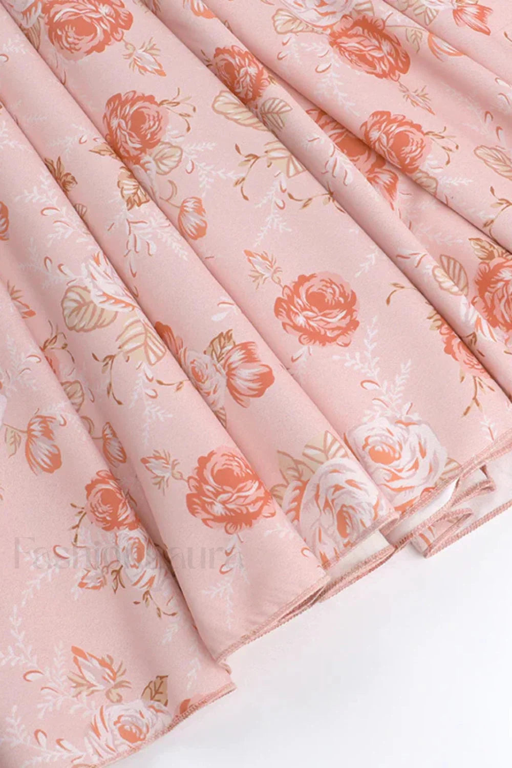 Sweet Wind Slim Dress with Relaxed Everyday Styling Boutique Fashion Style