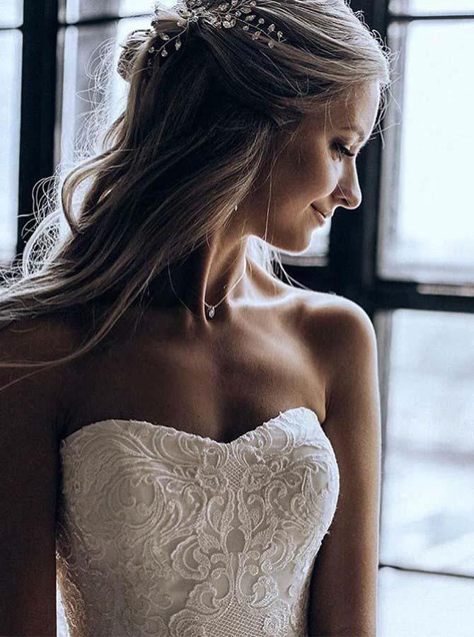 Sweetheart Ball Gown Sweep Train Tulle Wedding Dress with Appliques (ZD15317) - View 3 | VelvetHem
