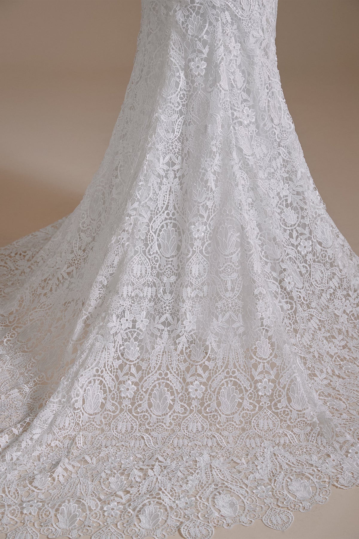 Sweetheart Detachable Bubble Sleeves Lace Mermaid Wedding Dress