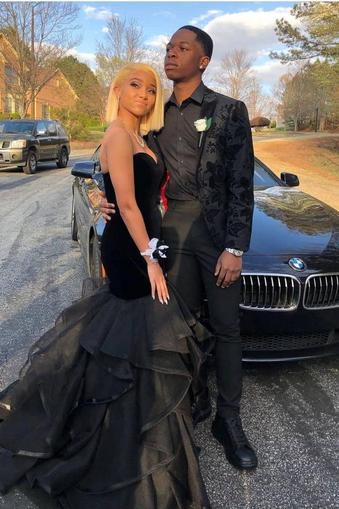 Sweetheart Strapless Ruffled Tulle Black Mermaid Prom Dresses