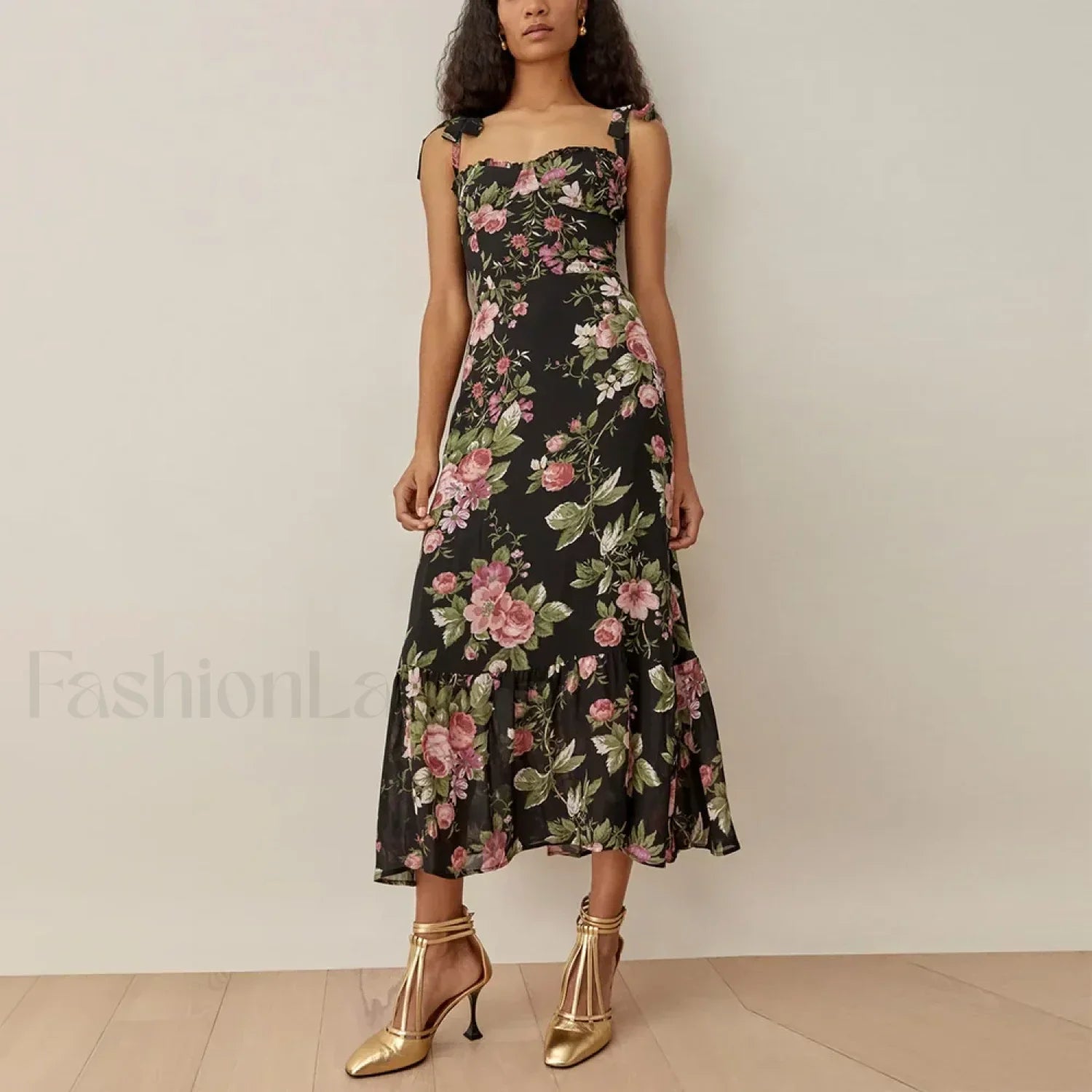 Sweetheart Tie Strap Dress with Relaxed Fit and Layered Outfit Styling