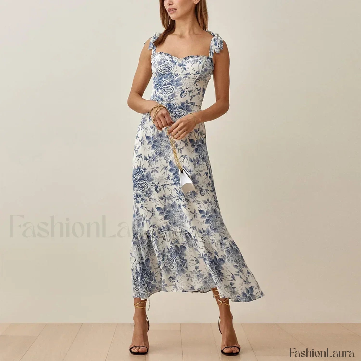 Sweetheart Tie Strap Dress with Relaxed Fit and Layered Outfit Styling