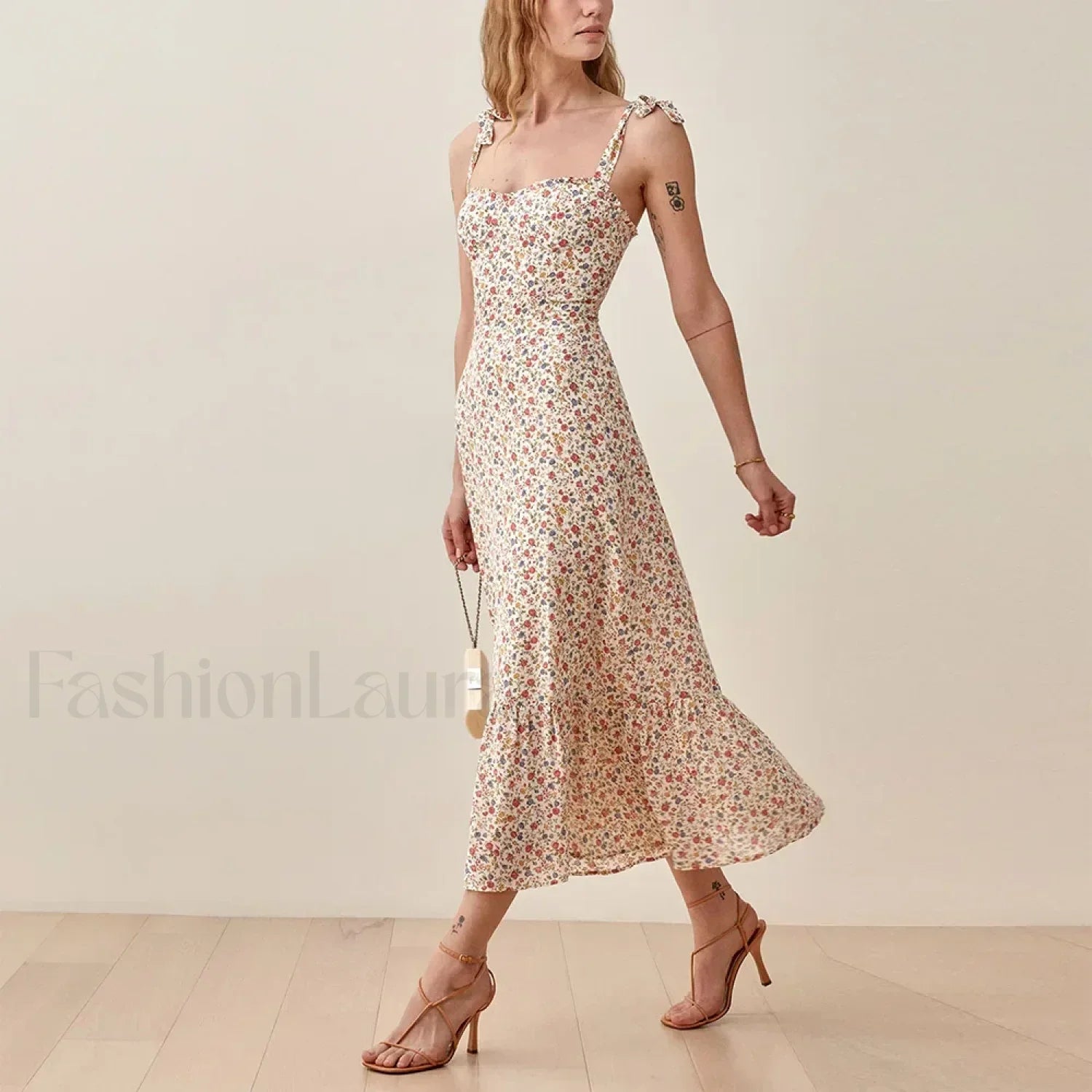 Sweetheart Tie Strap Dress with Relaxed Fit and Layered Outfit Styling
