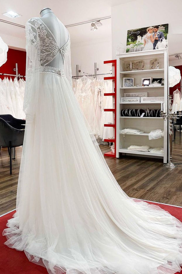 Sweetheart Tulle Beadings Lace Appliques Wedding Dresses With Long Sleeves (ZD17543)