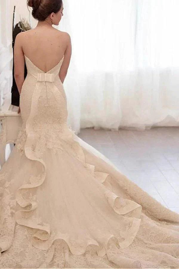 Tulle Mermaid Wedding Dress With Lace Appliques (ZD15397)