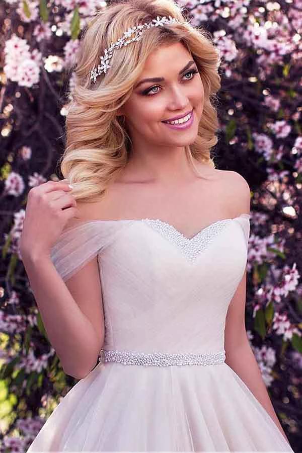 Tulle Off-the-shoulder Neckline A-line Wedding Dress With Beading (ZD15419)