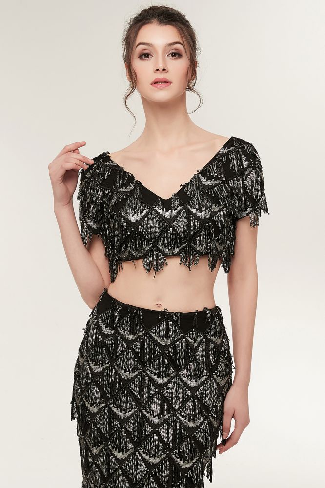 Two-piece Mermaid V-neck Short Sleeves Long Sequined Black Prom Dresses - View 6 | VelvetHem