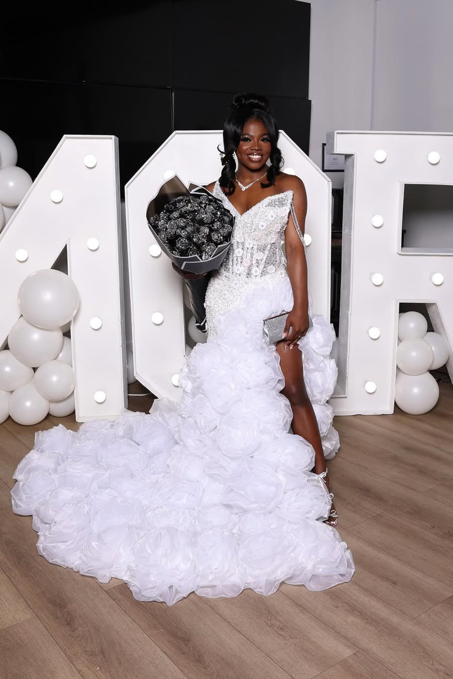 V-Neck Ivory Flower Ruffles High Split Court Train Mermaid Prom Dresses