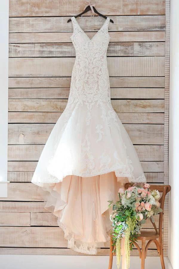 V Neck Mermaid Long White Lace Appliques Wedding Dress with Train (ZD15417)