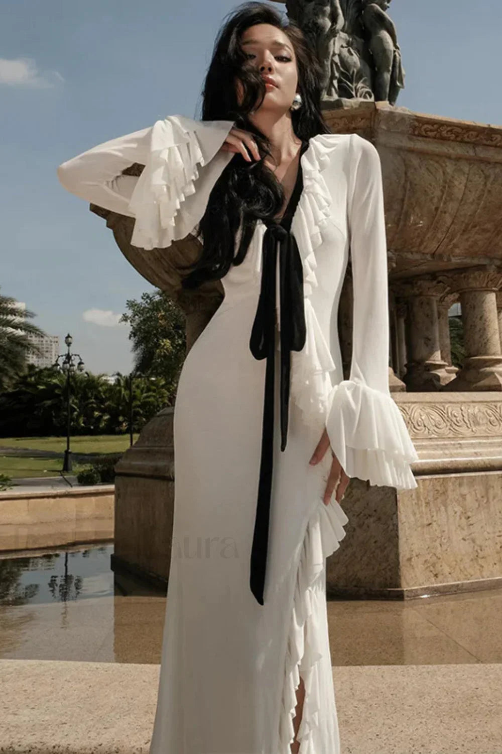 Elegant V Neck Ruffled Dress for Modern Fashion Wear Boutique Fashion Style