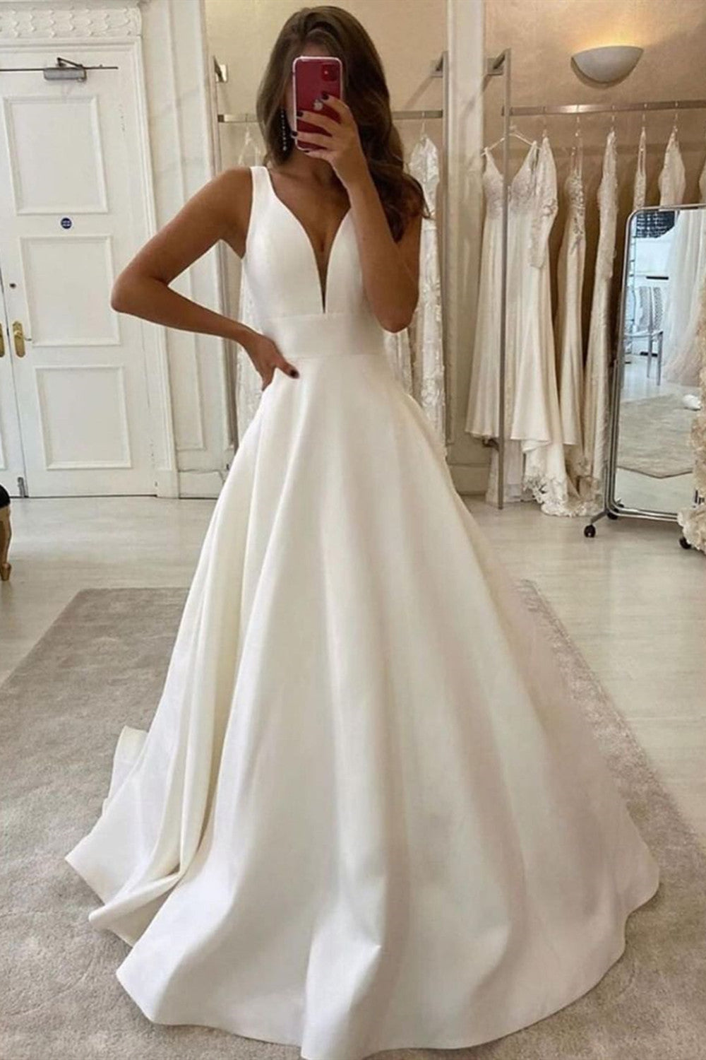 V-Neck Sleeveless Long Wedding Dress (ZD17506)
