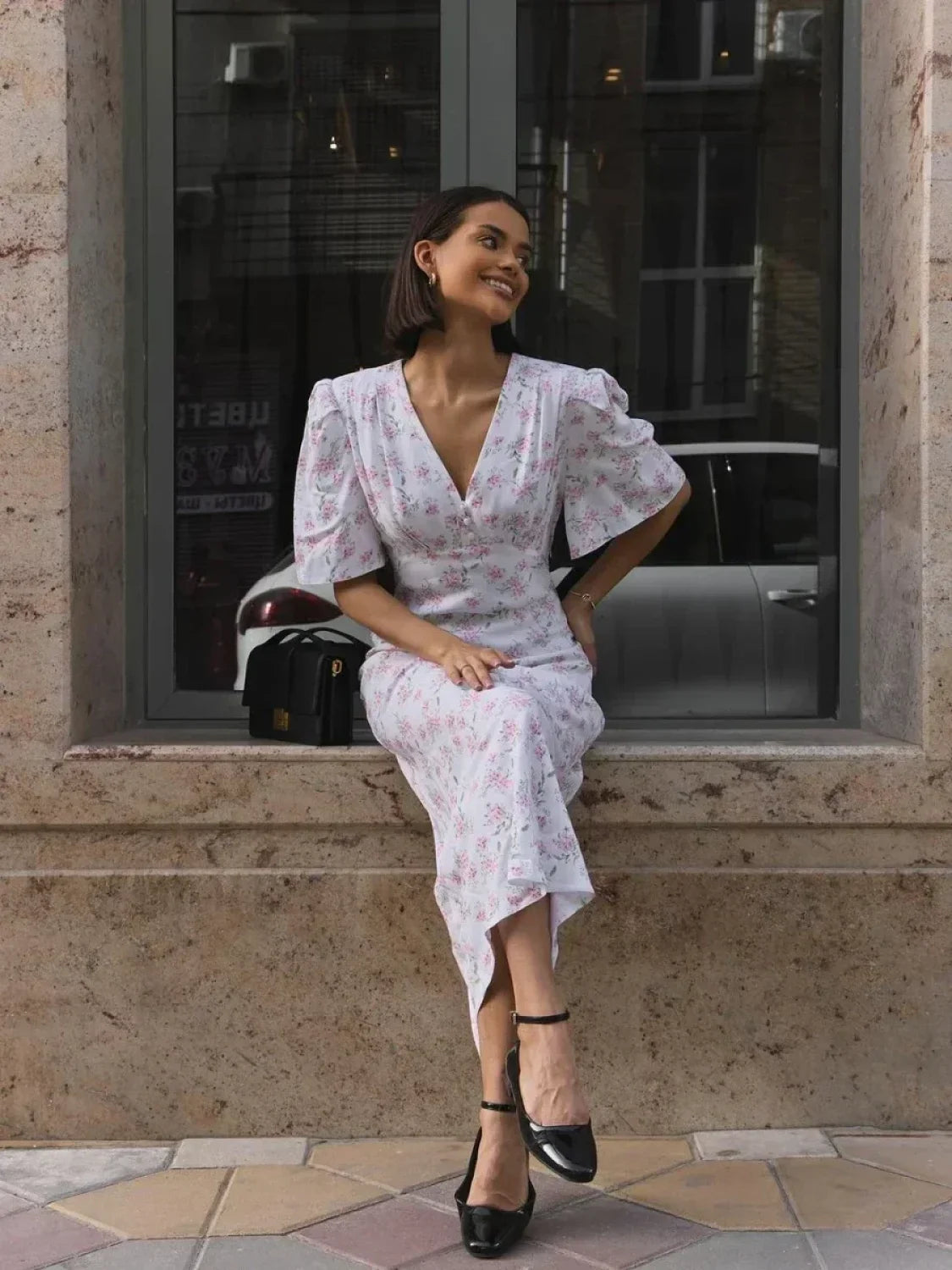 V-Neck Slim Fit Floral Dress