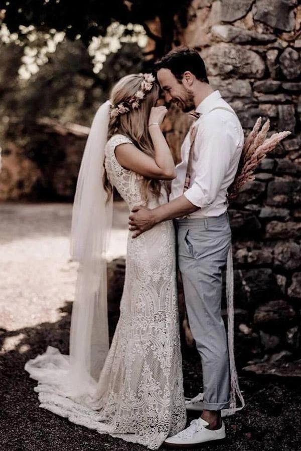 Vintage Lace Rustic Wedding Dresses Cap Sleeve Boho Wedding Gowns (ZD16248)