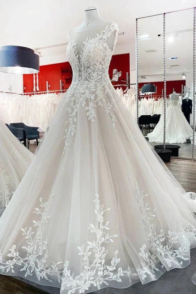 Vintage Long A-line Jewel Tulle Ruffles Wedding Dress with Lace Appliques (ZD15270)