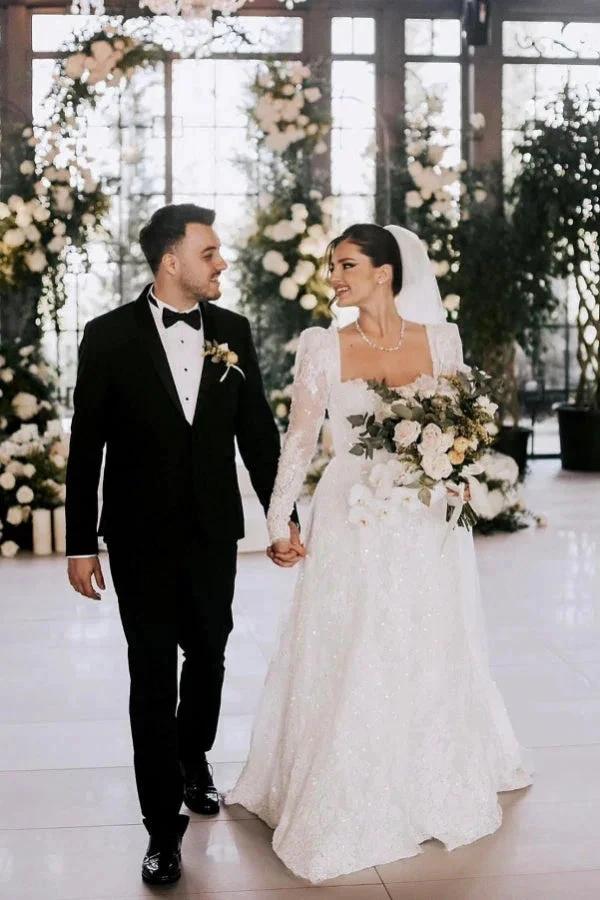 Vintage Long A-line Square Neck Lace Wedding Dress with Long Sleeves (ZD15507)