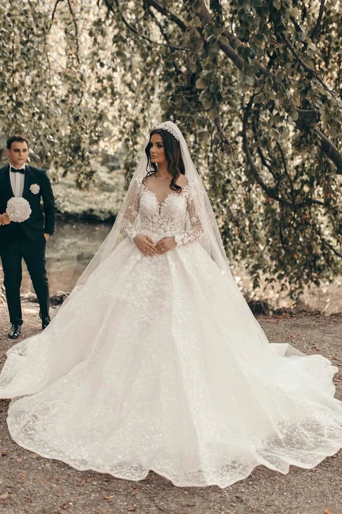 White Sweetheart A-line Long Sleeves Wedding Dress With Lace (ZD14650)