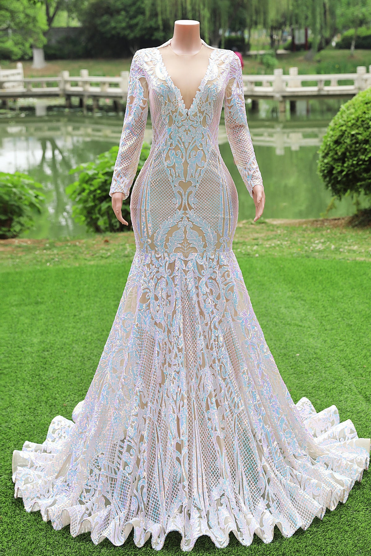 White V-Neck Long sleeves Mermaid Sparkle Sequin Prom Dresses