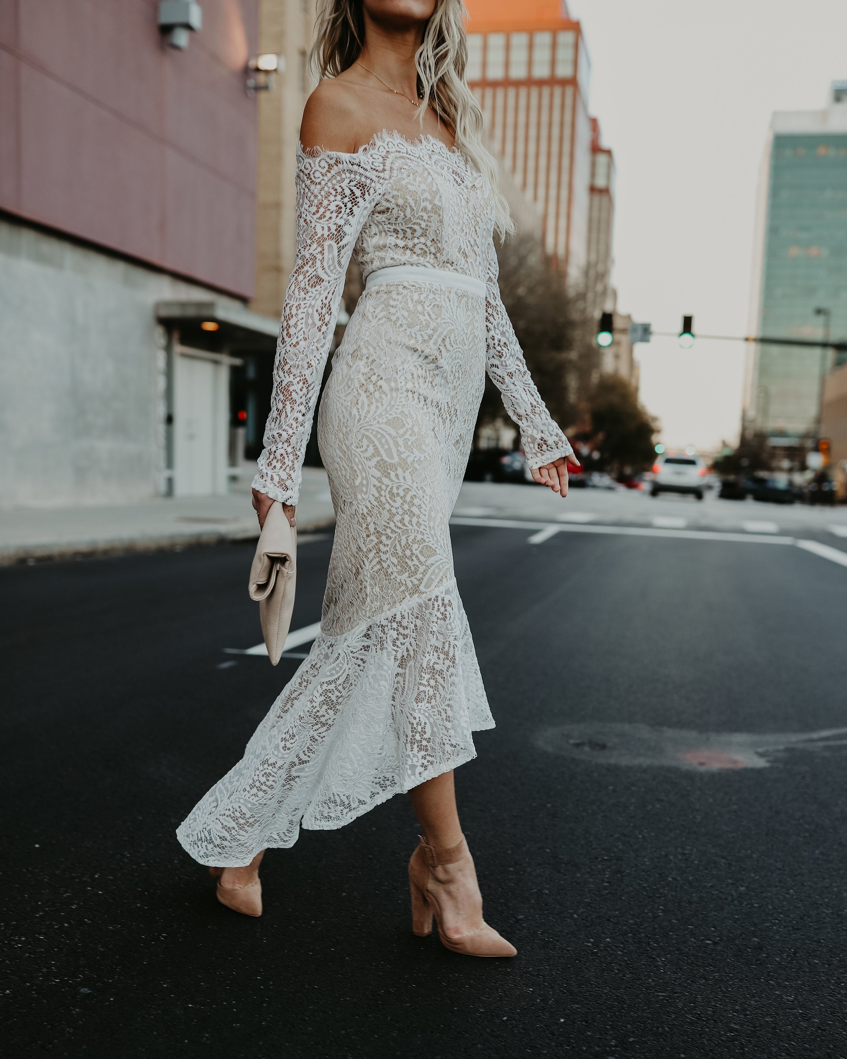 Elegance Lace Trumpet Dress White