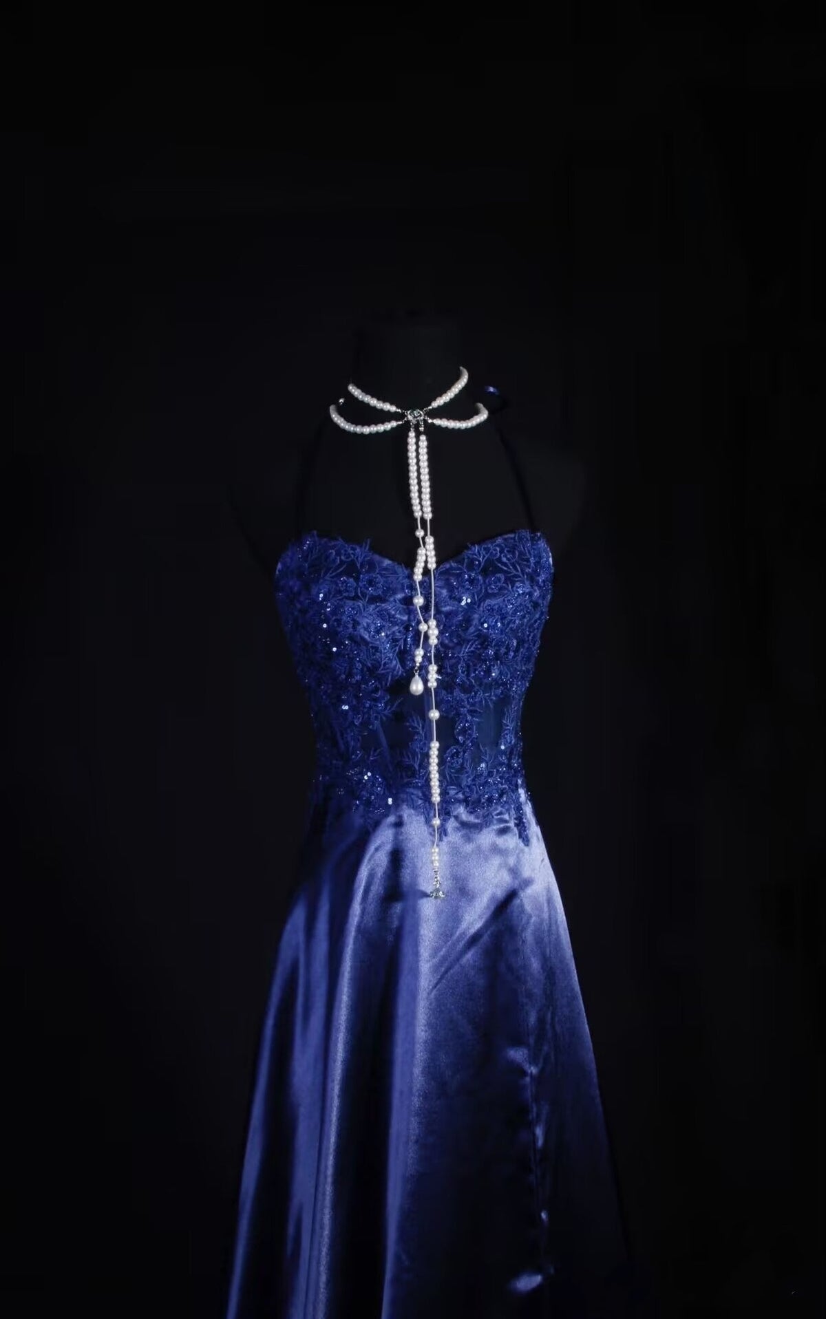 Sweetheart A-Line Navy Blue Long Prom Dress Applique Evening Dress