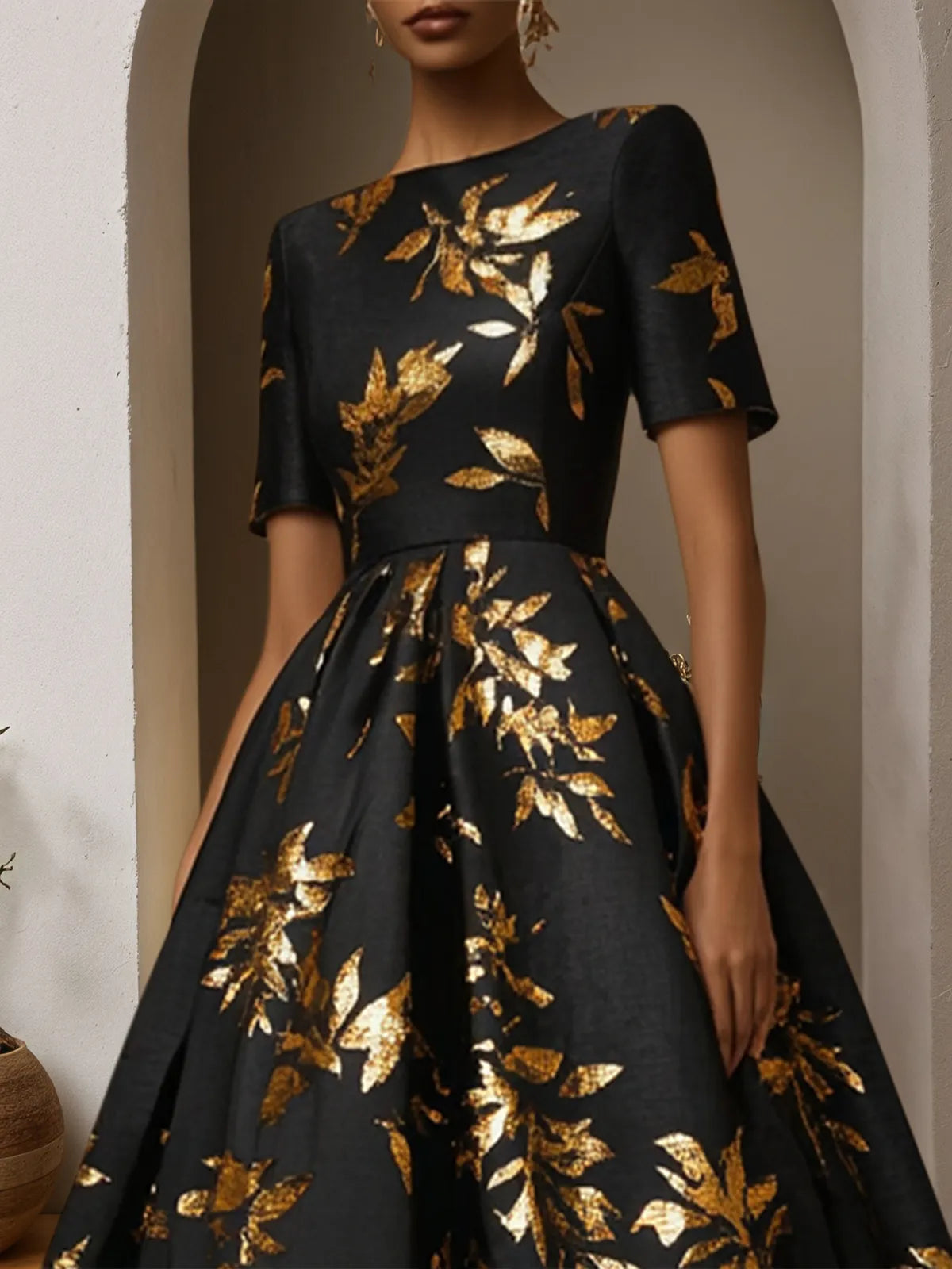 Black Gold Hot Stamping Floral Short Sleeve A-Line Maxi Dress - View 2 | FashionDia