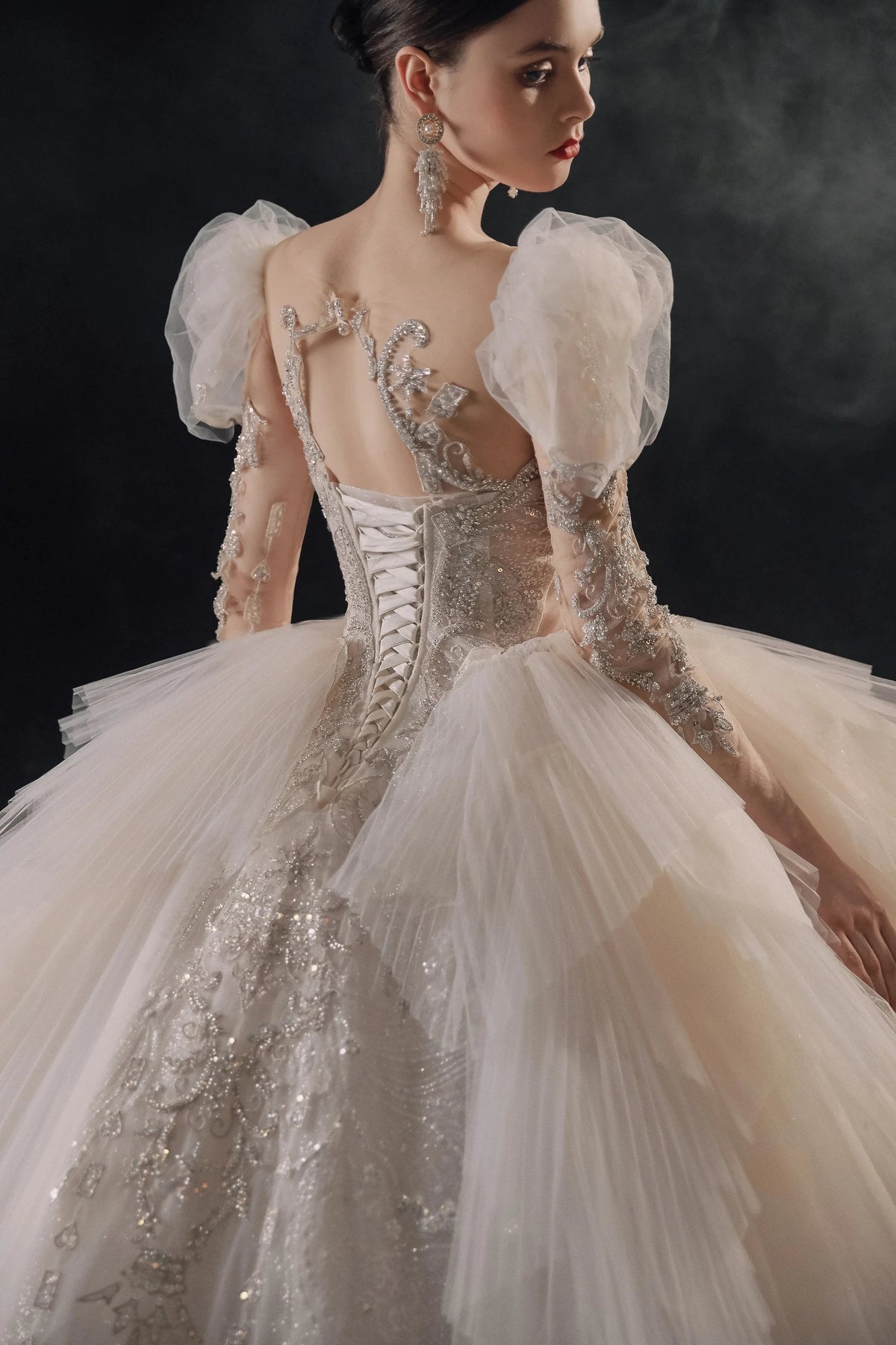 Magnificent Off-the-Shoulder Ball Gown Sweetheart Neckline Tulle Puff Sleeve Beaded Lace Long-Sleeve Wedding Dress with Layered Train E-301 (ZD16886)