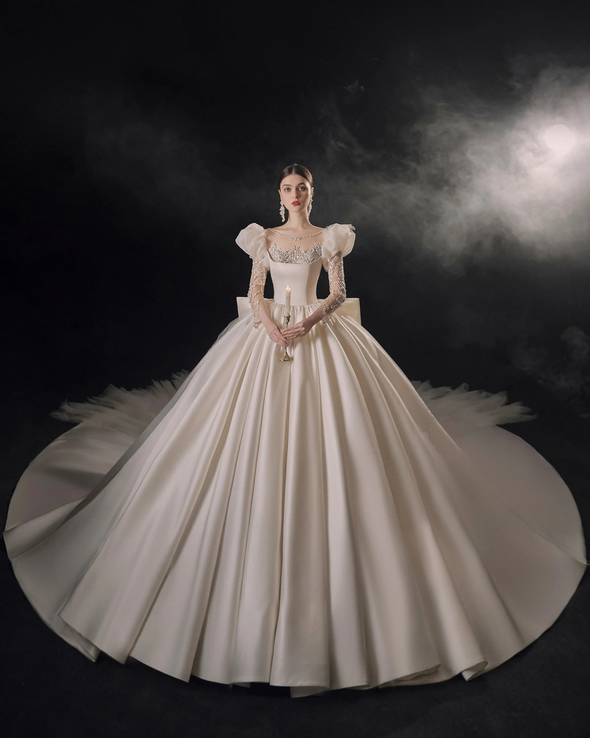 Regal Ball Gown Illusion Neckline Tulle Puff Sleeve Beaded Lace Wedding Dress with Oversized Bow Train E-304 (ZD16888)