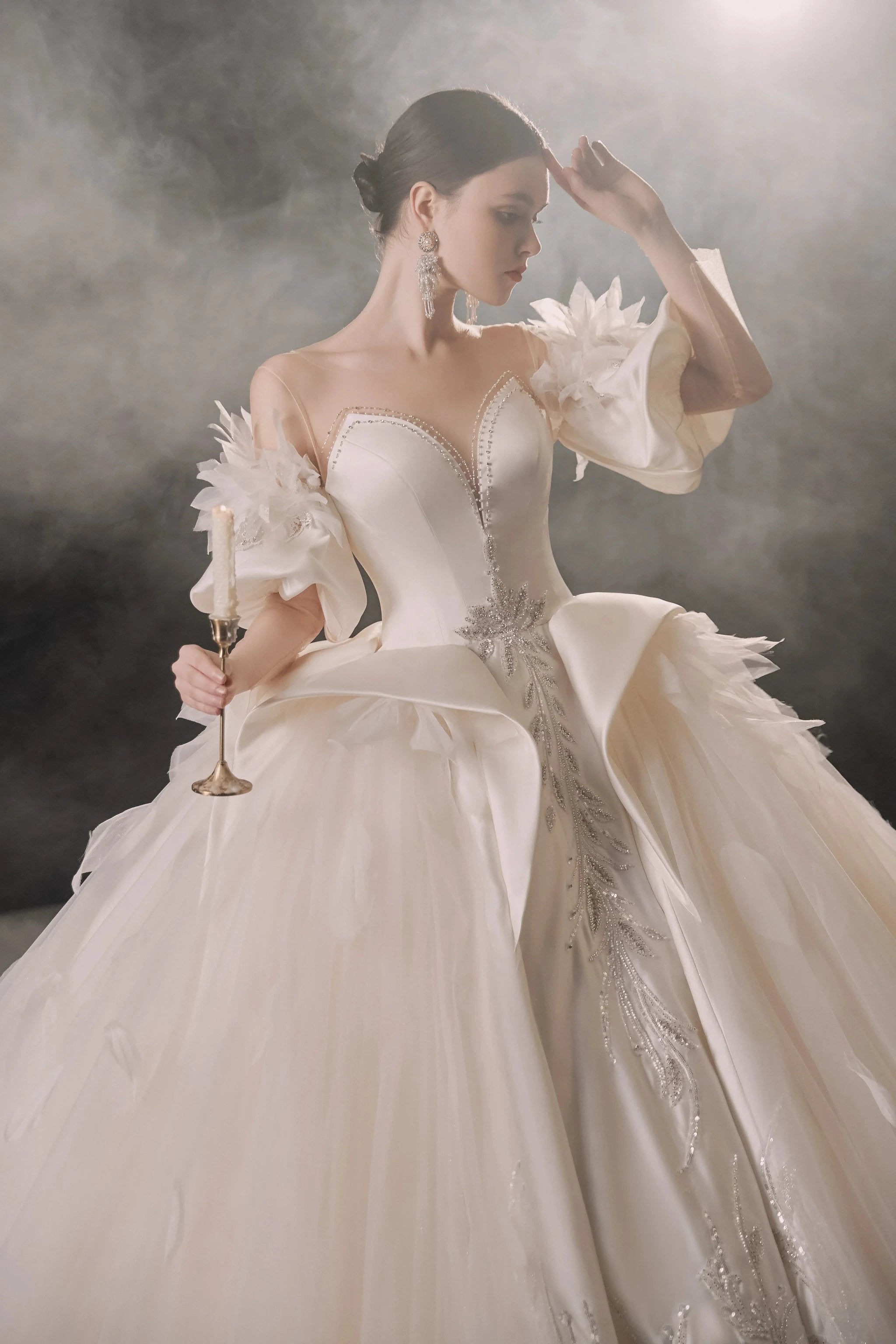 Lavish Sweetheart Ball Gown Satin Puff Sleeve Feather Trim Beaded Wedding Dress with Flowing Train E-302 (ZD16889)