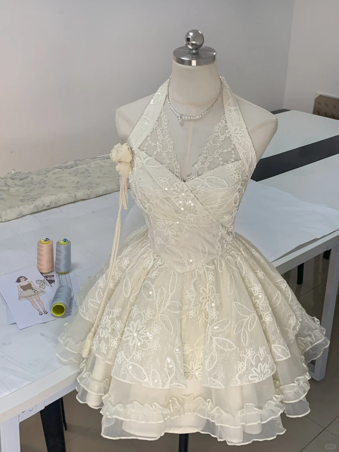 Classy Off-White Halter Lace Sequin A Line Short 8th Grade Homecoming Dress Formal Birthday Outfits