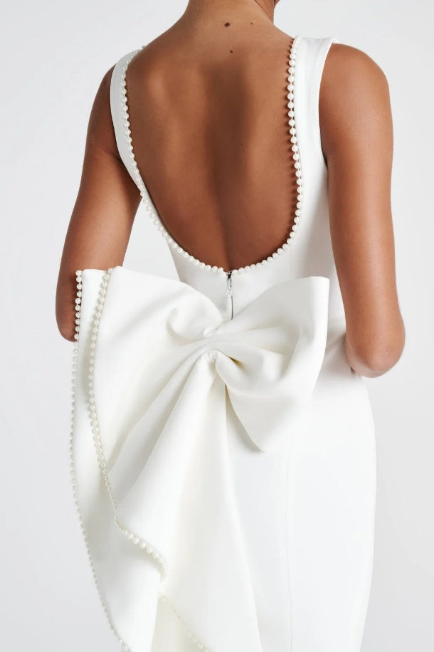 Elegant Bow Slim Relaxed Dress for Streetwear Style Boutique Fashion Style