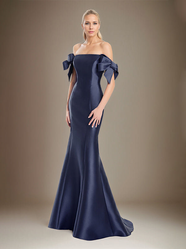 Trumpet/Mermaid Off-the-Shoulder Floor-Length Satin Mother Of The Bride Dress With Bow Sleeves - View 3 | FashionDia