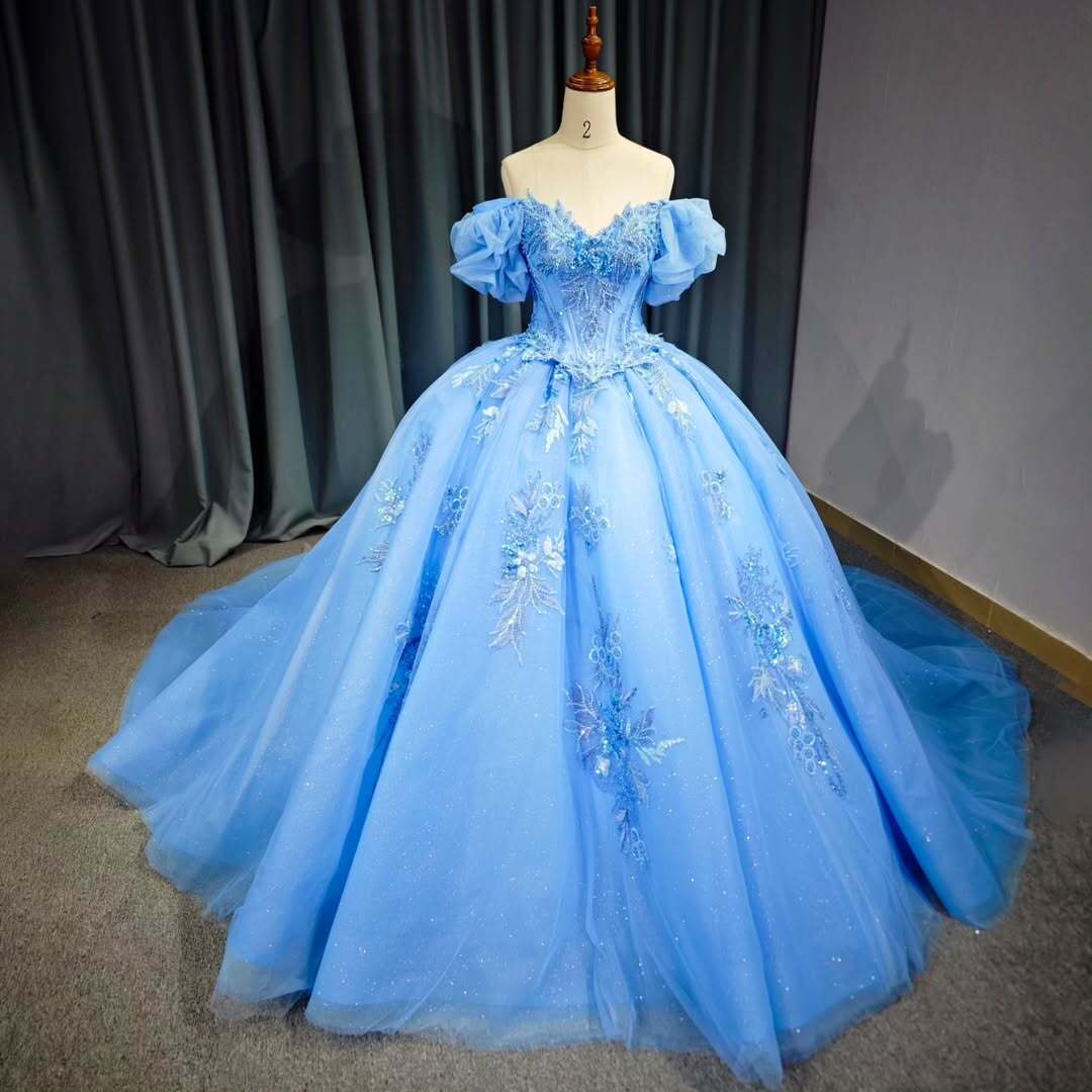 Elegant A Line Off the Shoulder Blue Ball Gown Quinceanera Dress with Beading Appliques