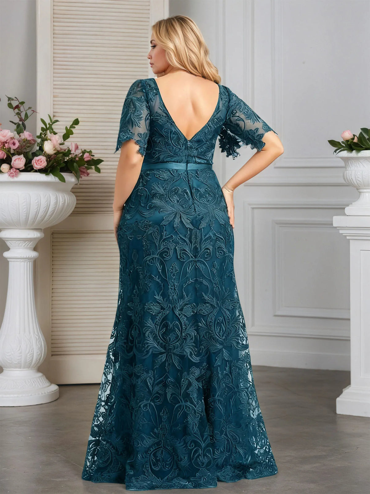 A-line Scoop Neck Floor-Length Lace Evening Dress With Appliques - View 9 | FashionDia