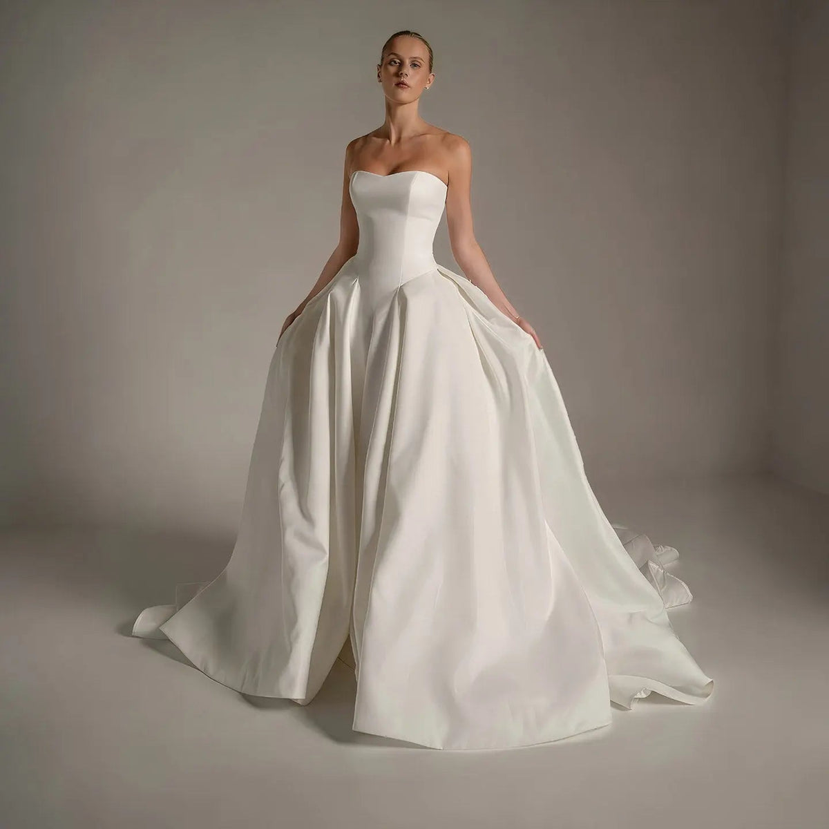 Luxury White Spaghetti Strap Beaded Satin Ball Gown Wedding Dress ZP139