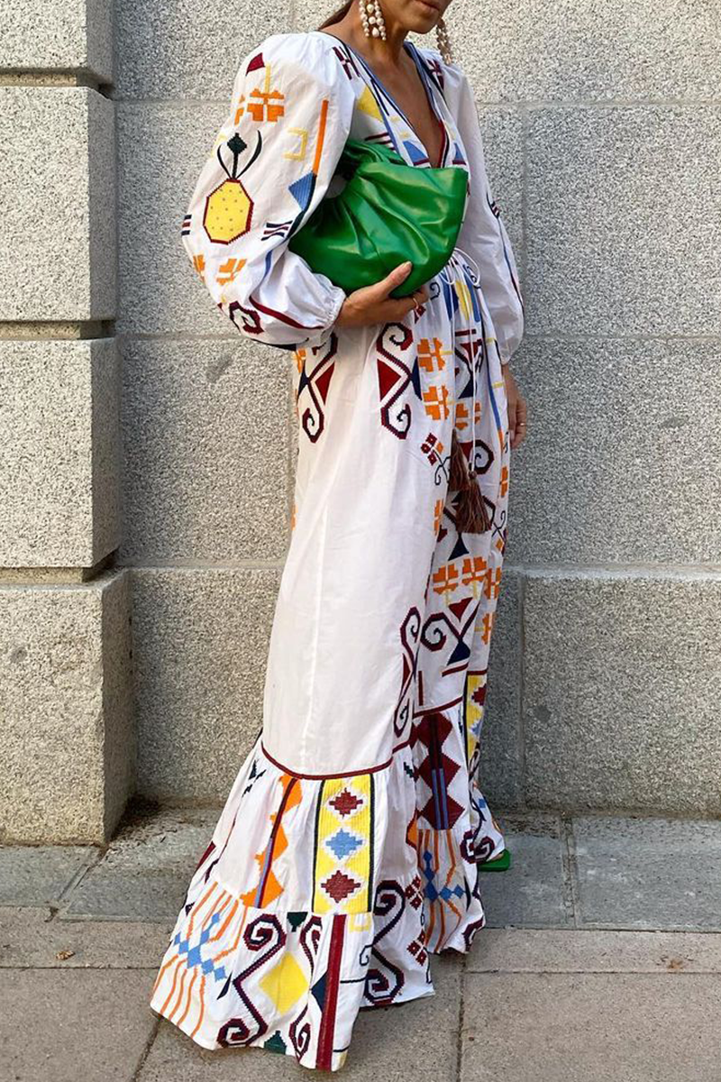 Zahara Aesthetic Fashionable, Dresses with Drawstring, Frenulum and V Neck in a Line Evening Wear Edit