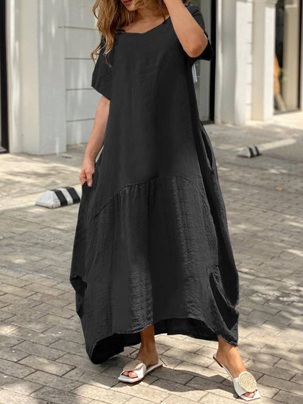 Sophisticated Dress with a Clean Classic Look