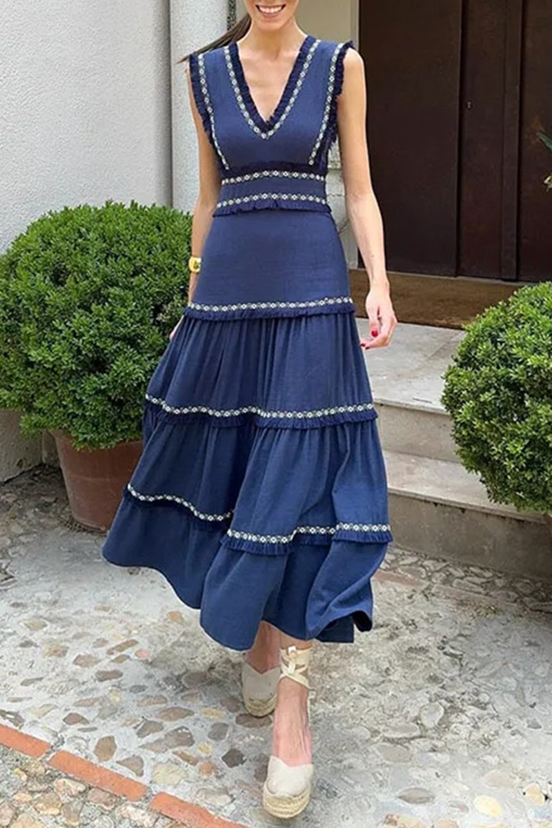 Linda Boutique Solid Color Sleeveless Patchwork Dresses with Fringe Trim and V Neck Dress Collection