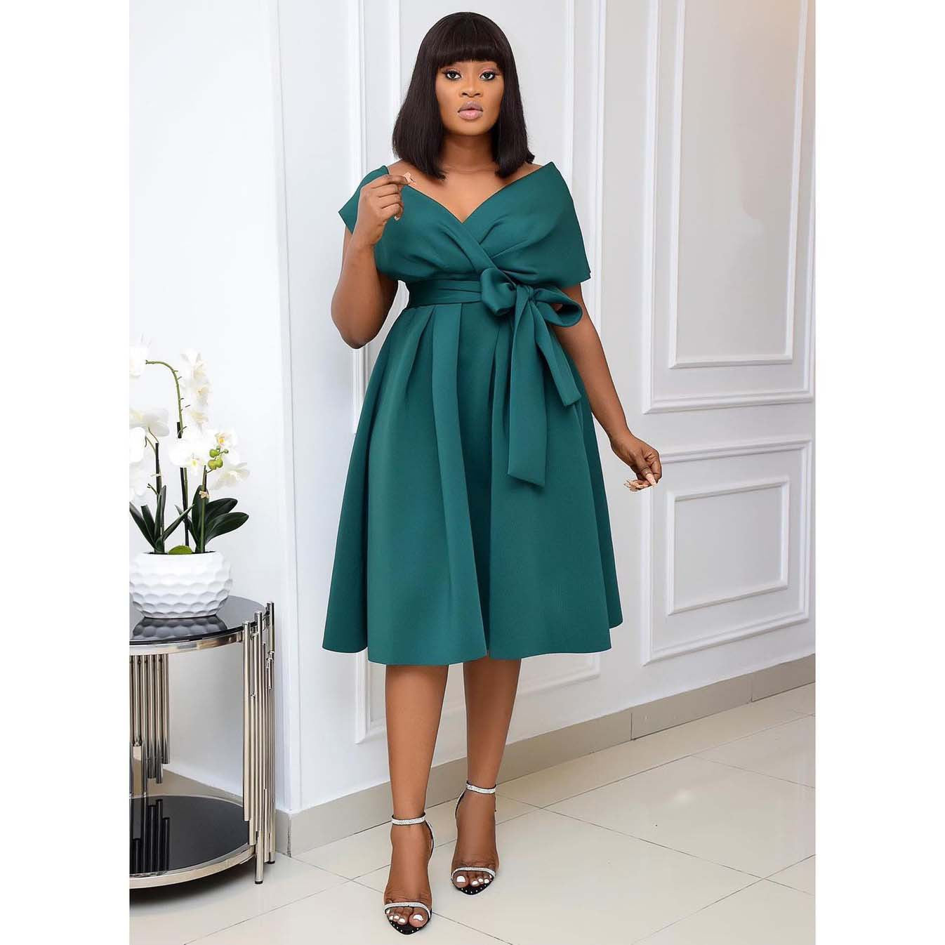 Samanta Statement Graceful V Neck Slim Evening Dress Wear Edit