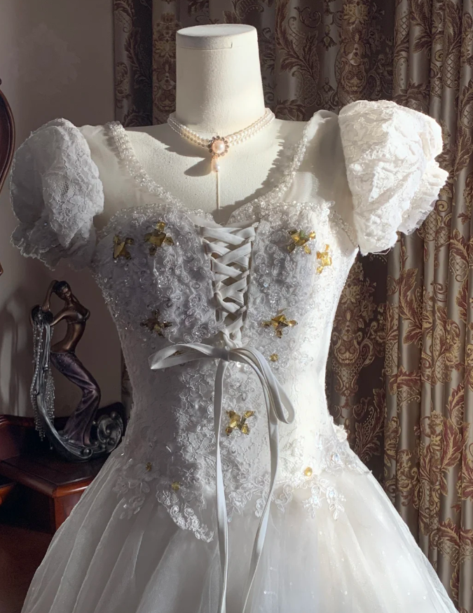Classy White Ball Gown Tulle Lace Beaded Long Wedding Dress Formal Bridal Dress